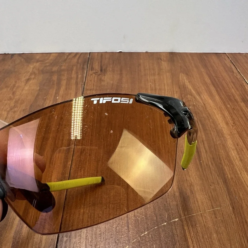 Tifosi Shield Sport Sunglasses Amber Lens Black Yellow Cycling Running Golf